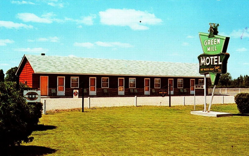 Green Mill Motel